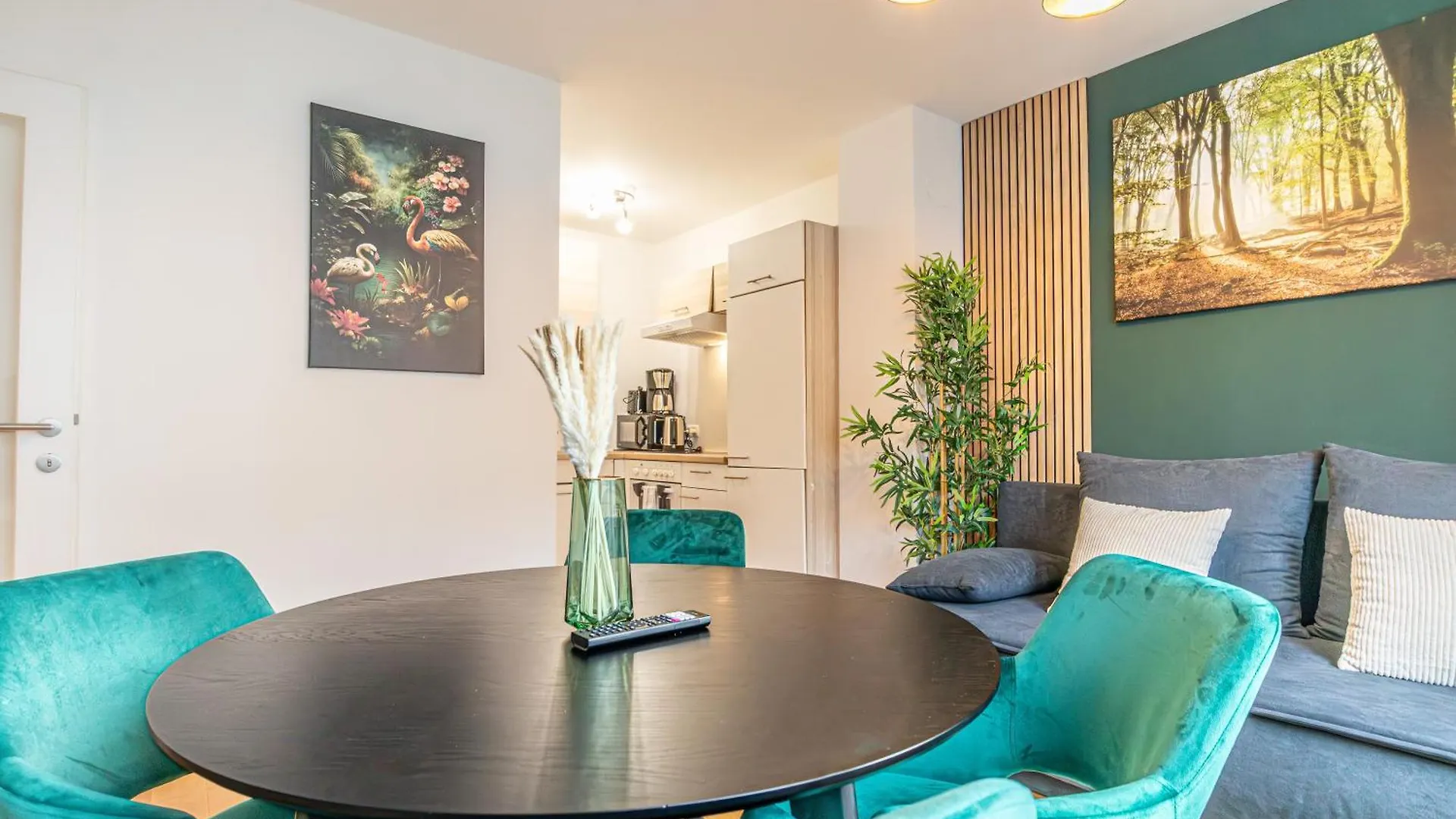 Charming 1Br, Steps From Reumannplatz U1 Apartment Vienna 0*,  Austria
